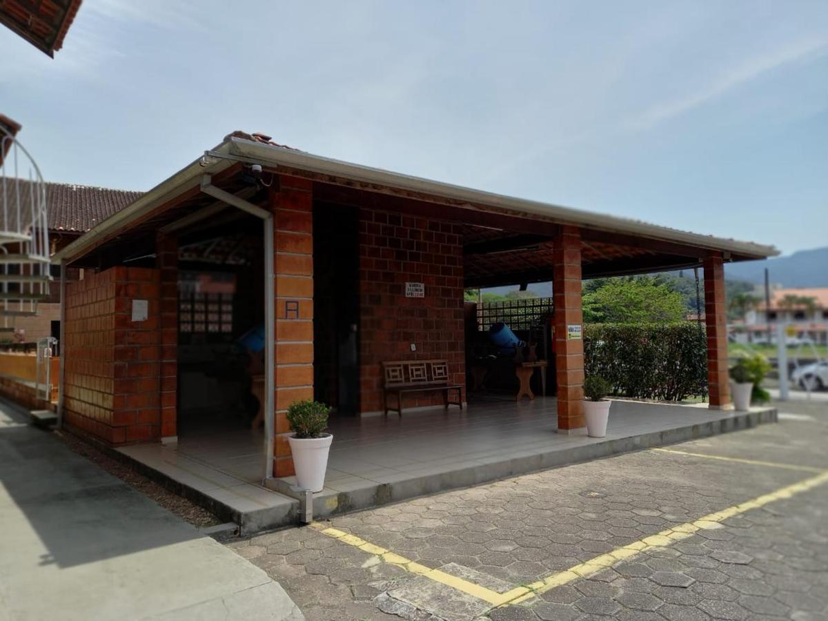 Apartamento Prainha Pe Areia Caraguatatuba Luaran gambar